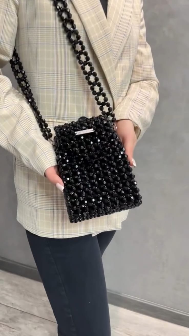 G: Crystal Black Beads Bag